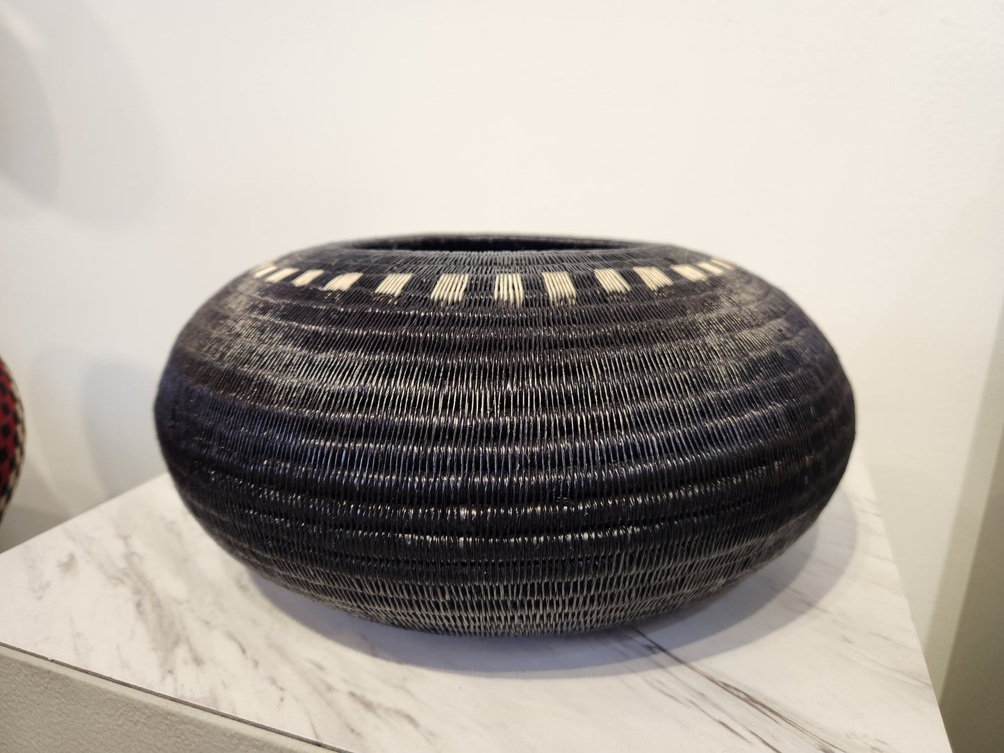 B19. Werregue Basket