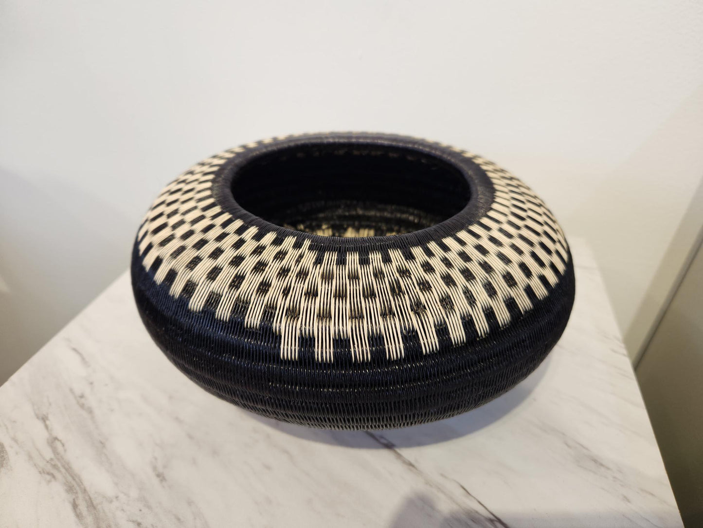 B24. Werregue Basket